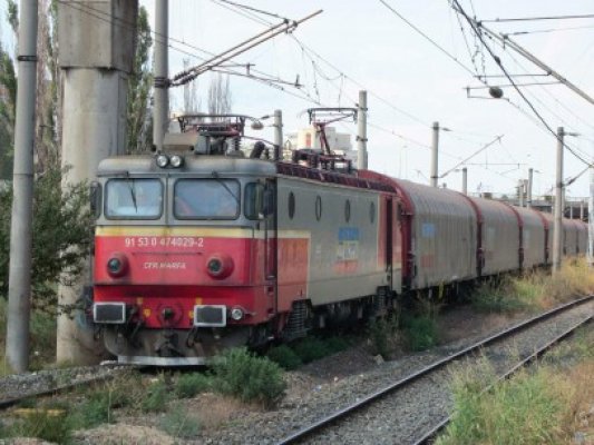 Stolojan: Ponta, ca ministru interimar al Transporturilor, trebuie să clarifice privatizarea CFR Marfă
